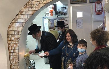 ארוח ביתי אצל הרבנית מסטרעטין דינה ברנדווין צילום: גורה ברגר