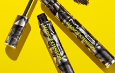 מותג האיפור הבינלאומי M.A.C משיקMagic Extension 5mm Fibre Mascara (1)