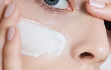 טיפול בעור סביב העיניים צילום ליראק פריז